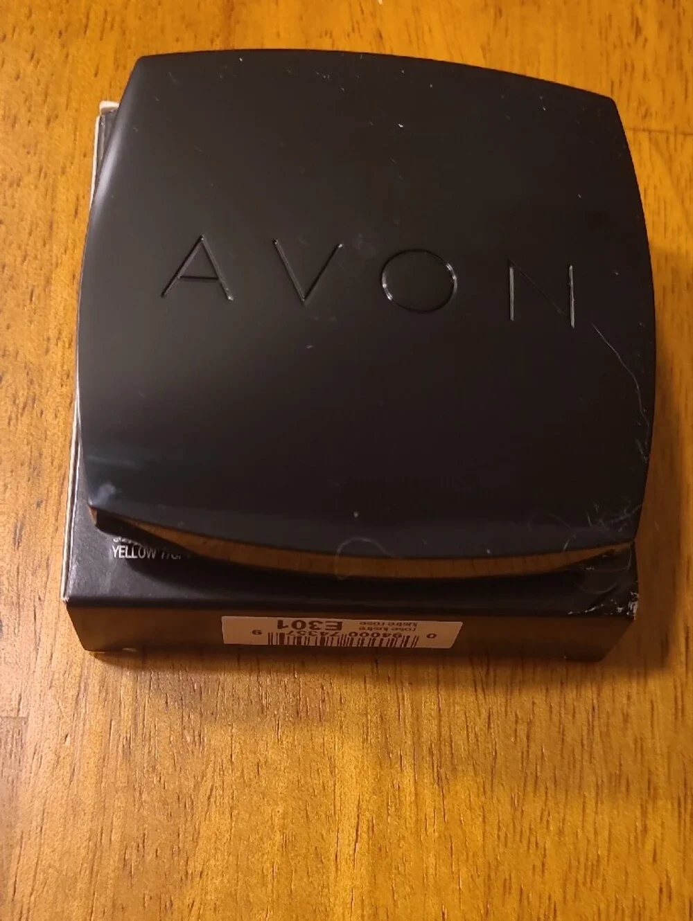 NEW Avon Ideal Luminous ROSE E301 Blush Compact -